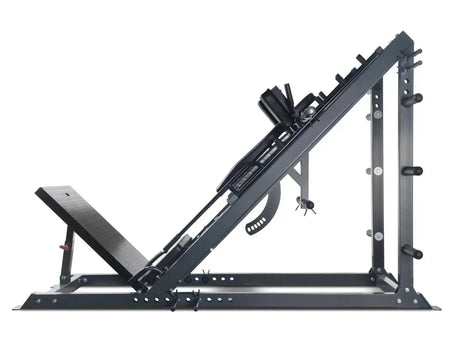 Titanium Strength LP300 Monster Leg Press / Hack Squat – Seitenansicht mit schräger Führung und Fußplatte