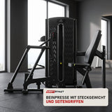 Titanium Strength M4 Sitzende Beinpresse in einem fertig eingerichteten Studio mit dunklen Wänden und Gummiboden
