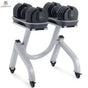 Titanium Strength MA36 verstellbare Kurzhanteln 2–36 kg mit Halterung auf dem grauen Ständer mit Rollen, beide Hanteln in den Ablageschalen