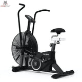 Titanium Strength Pack 3 Air Bikes, ein Air Bike in Schrägansicht von vorn mit Sattel und Luftrad