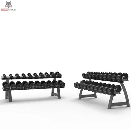 Titanium Strength Pro PU Rundhantel-Set 2,5–50 kg mit 2 Racks, Schrägansicht der zweistufigen Ablagen