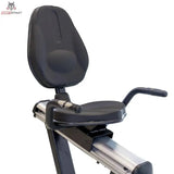Titanium Strength RB900 TFT Liegeergometer Performance Series – Detail von Sitz, Rückenlehne und Seitengriffen