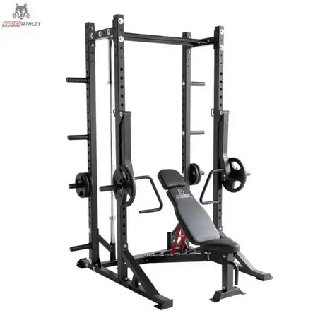 Titanium Strength RHD Evolution Heavy Duty FID Hantelbank im Power Rack mit beladener Langhantel