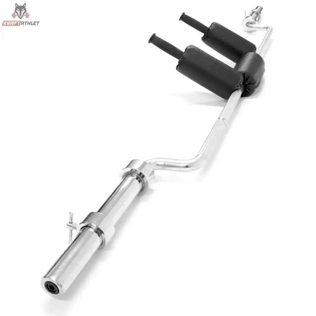 Titanium Strength Safety Squat Bar in Chrom, Schrägansicht mit Schulterpolstern und Griffen