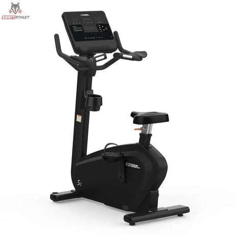 Titanium Strength ST1100 Heimtrainer Pro Series in Schrägansicht von vorne mit Display