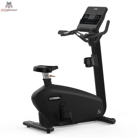 Titanium Strength ST1100 Heimtrainer Pro Series in Seitenansicht mit Sattel und Verkleidung