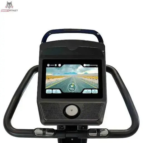 Titanium Strength ST900 TFT Heimtrainer mit 10-Zoll-Touchscreen, Detail des Displays mit Streckenansicht
