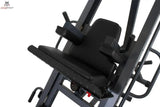 Titanium Strength Supreme Beinpresse / Hack Squat: Detail von Rückenpolster und Schulterpolstern am Schlitten