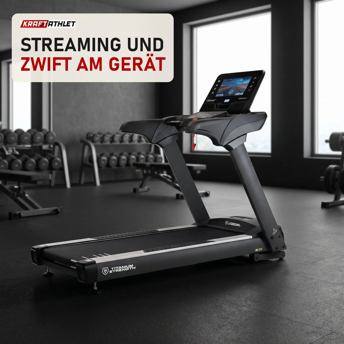 Titanium Strength TM900 TFT Laufband mit 16-Zoll-Touchscreen in einem fertig eingerichteten Studio mit dunklen Wänden und Gummiboden