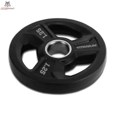 Titanium Strength Tri-Grip Gummischeiben 1,25–25 kg, Detail der 1,25-kg-Scheibe mit drei Griffen und Stahlring