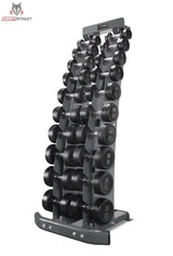 Titanium Strength TV20 Gummi-Hantelset 2–20 kg mit Hantelständer – Schrägansicht mit schwarzem Ständer und allen Kurzhanteln