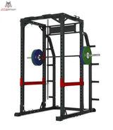 Titanium Strength X Line HD Heavy Duty Power Rack RH90 – Schrägansicht mit roten Sicherheitsablagen und Langhantel