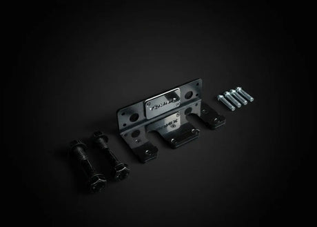 Younix Vertical 2 Bar Hanger Langhantel-Halter mit Schrauben und Montagematerial vor dunklem Hintergrund